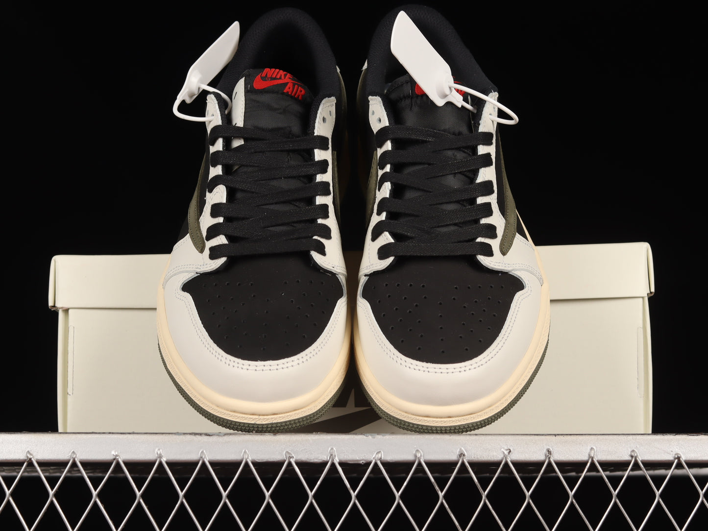 Nike Air Jordan 1 Low Travis Scott Olive