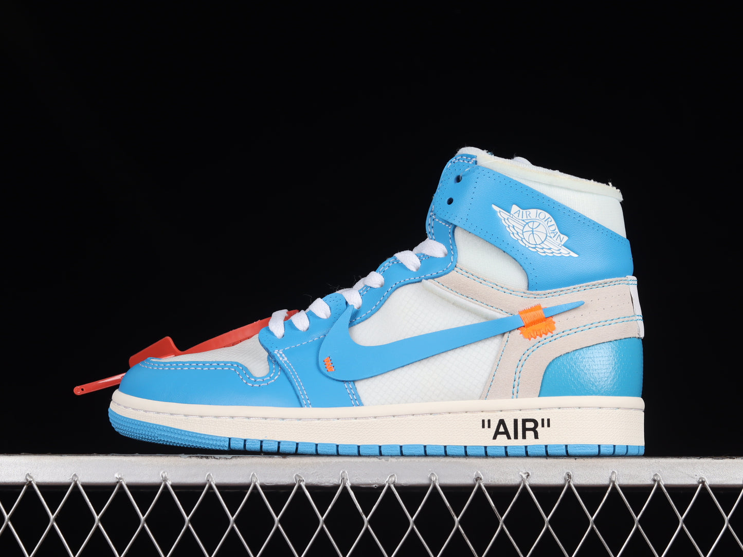 Air Jordan 1 x Off-White Retro High OG ‘UNC’