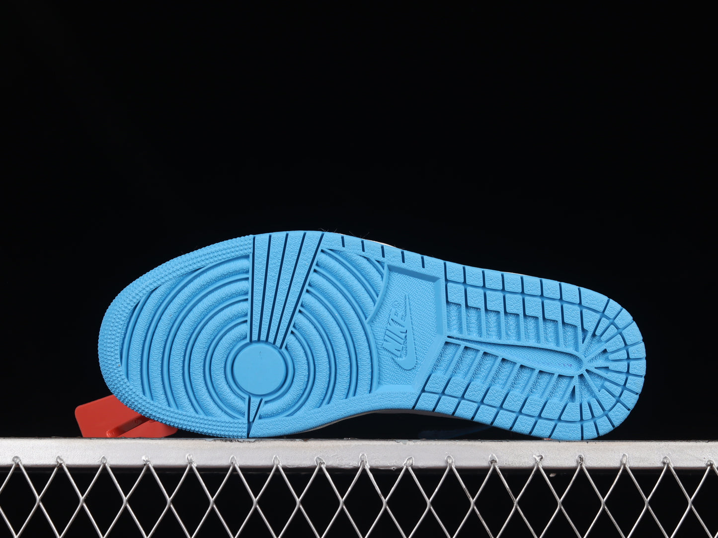 Air Jordan 1 x Off-White Retro High OG ‘UNC’