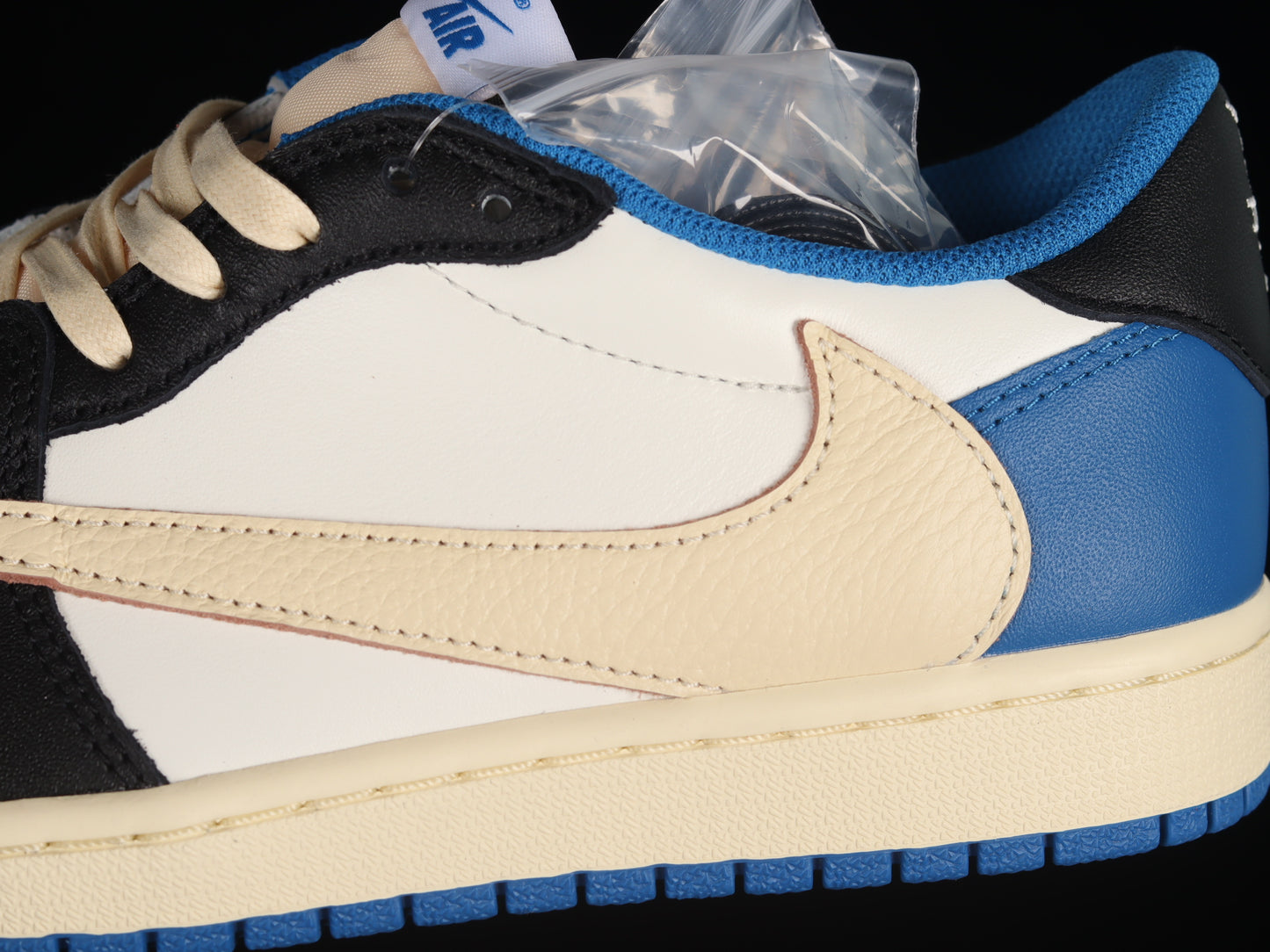 Travis Scott x Fragment x Air Jordan 1 Low OG SP