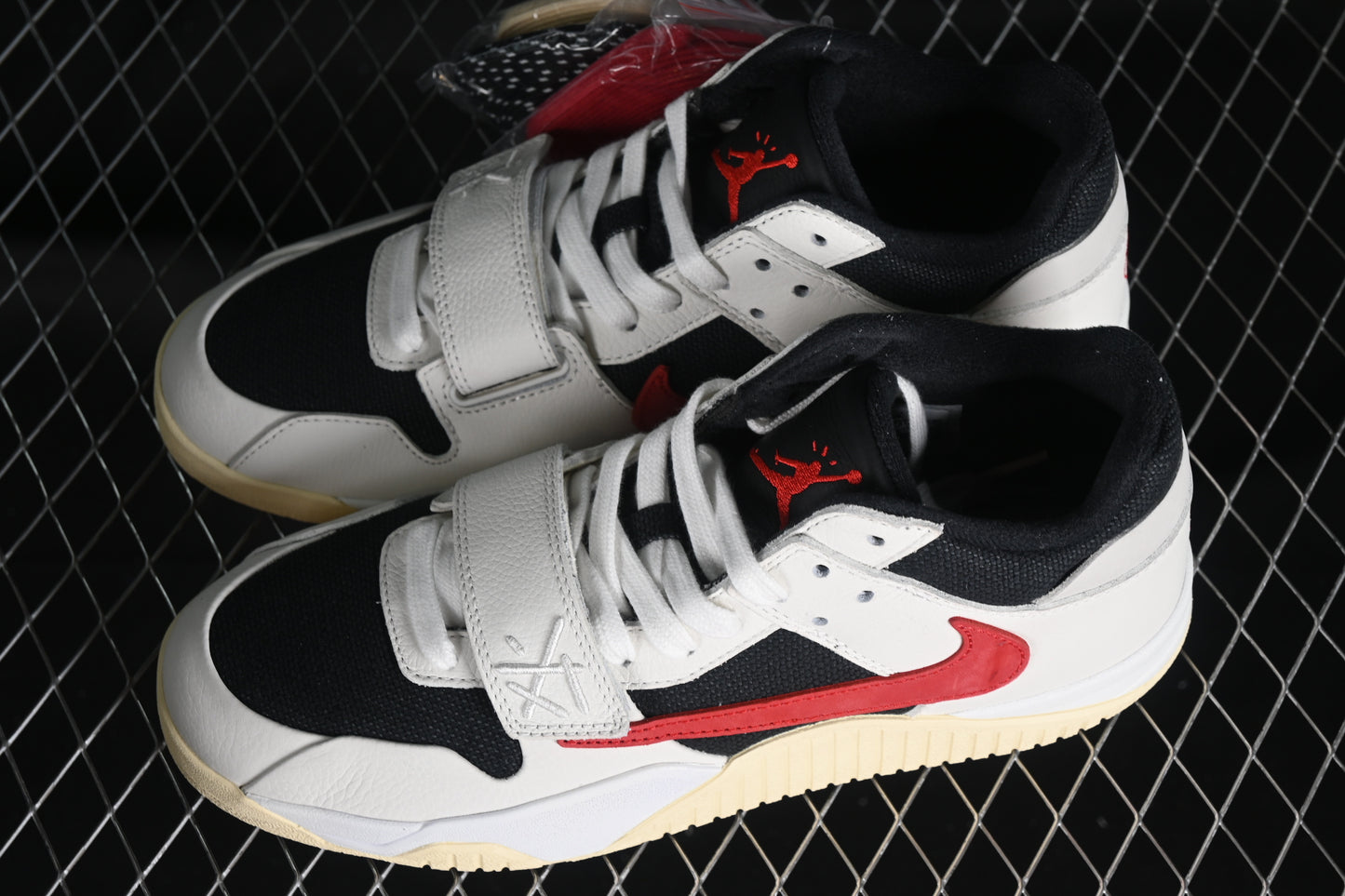 Air Jordan Jumpman Jack TR ‘University Red’