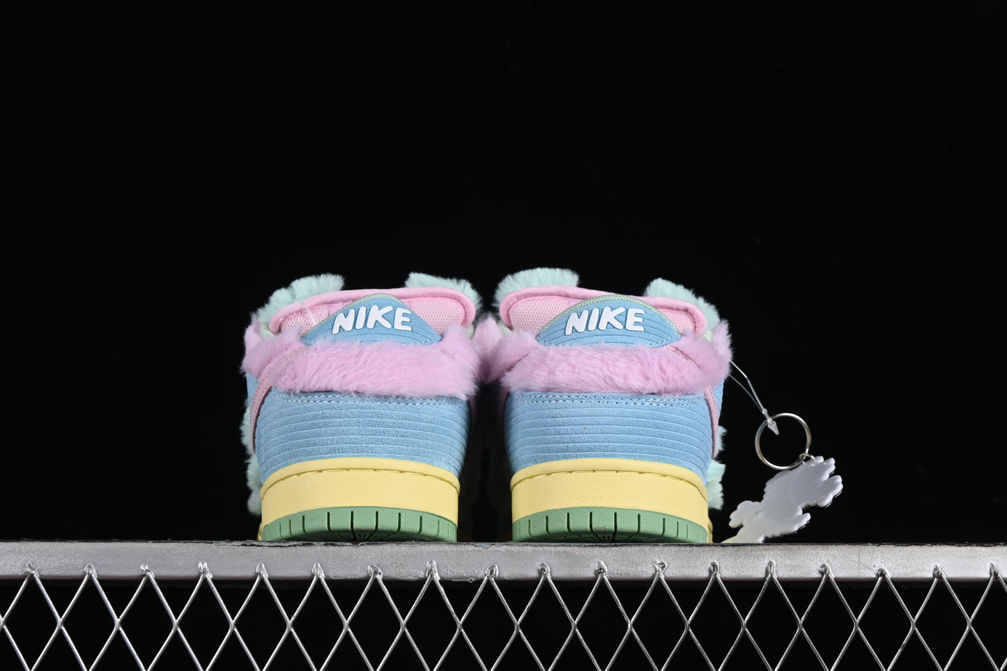 Nike x Verdy SB Dunk Low ‘Visty’