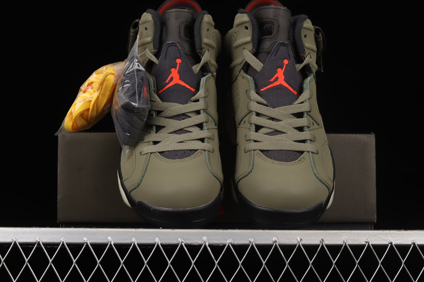 Air Jordan 6 Retro x Travis Scott ‘Olive’